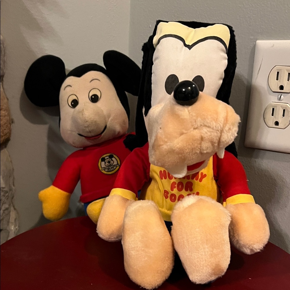 Disney Mickey and Goofy Stuffed Animal Set - Red, Yellow, Black